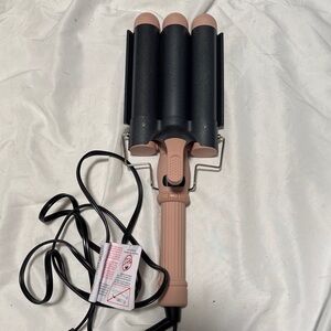 Luxe & Willow Black and Pink Hair Waver